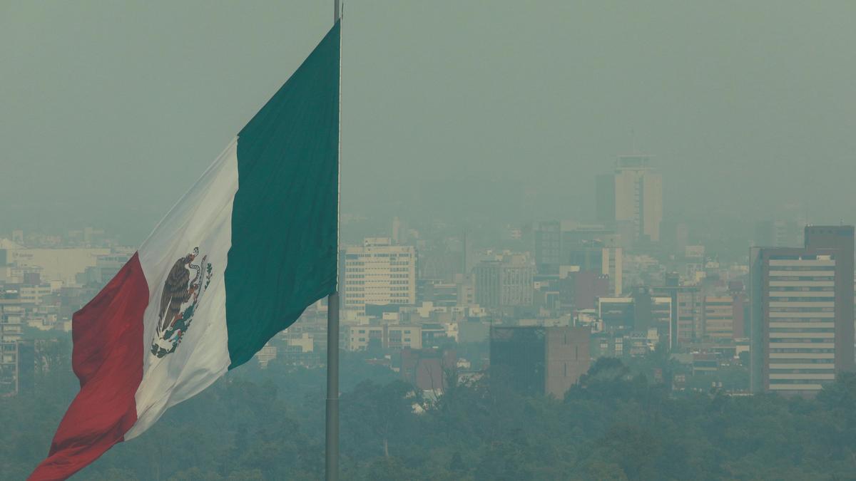 Mexico arrests municipal president, five others in corruption probe