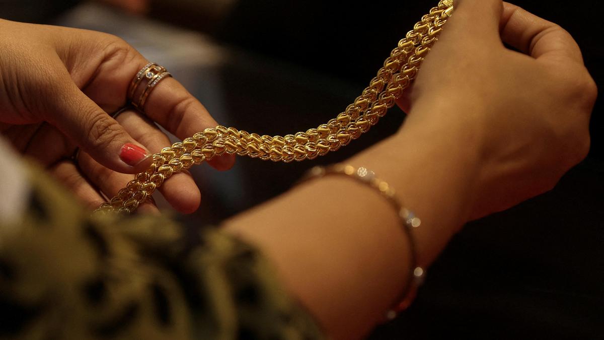 Government doubles import duty on gold & silver, effective rate now at 18.4%
