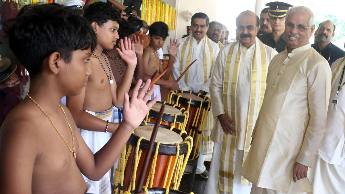 Strive for mastery, serve society: Governor tells health care graduates