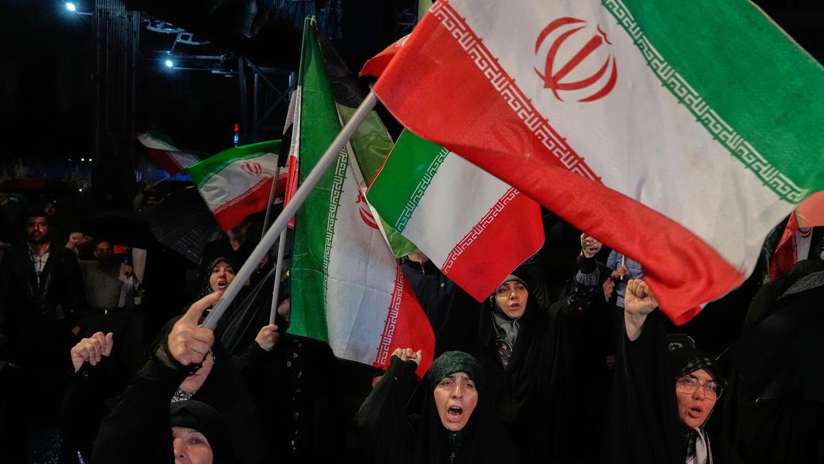 Mojtaba forbids export of enriched uranium: officials