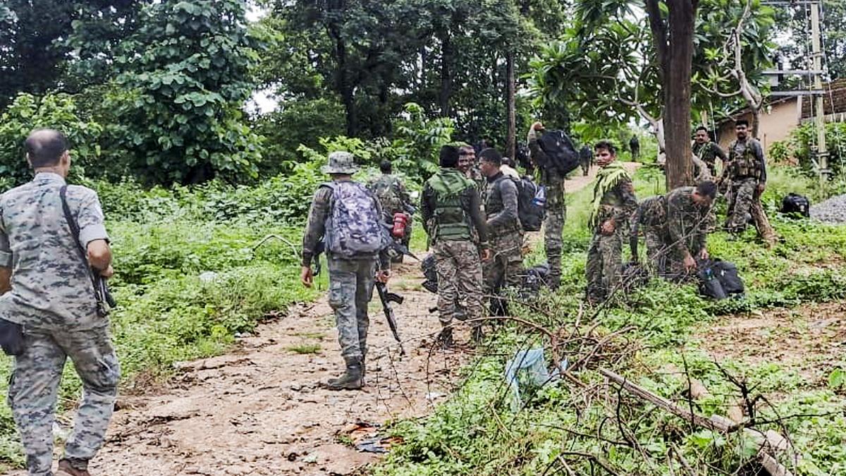Security forces engage in encounter with Maoists in Jharkhand’s West Singhbhum; no casualty reported