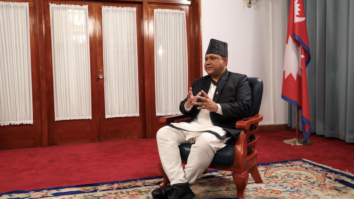China, Nepal FMs hold ‘comprehensive’ talks, discuss bilateral ties