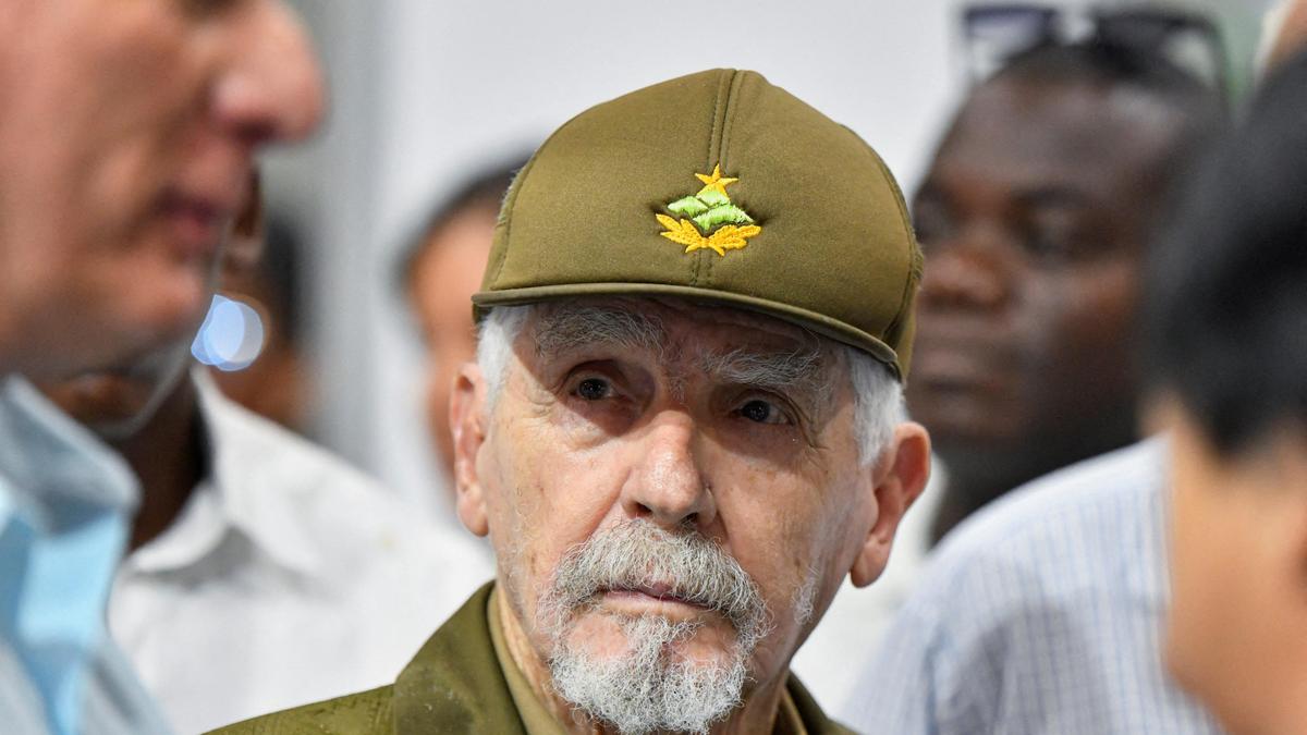 Ramiro Valdes, lauded as hero of Cuban revolution, dies at 94