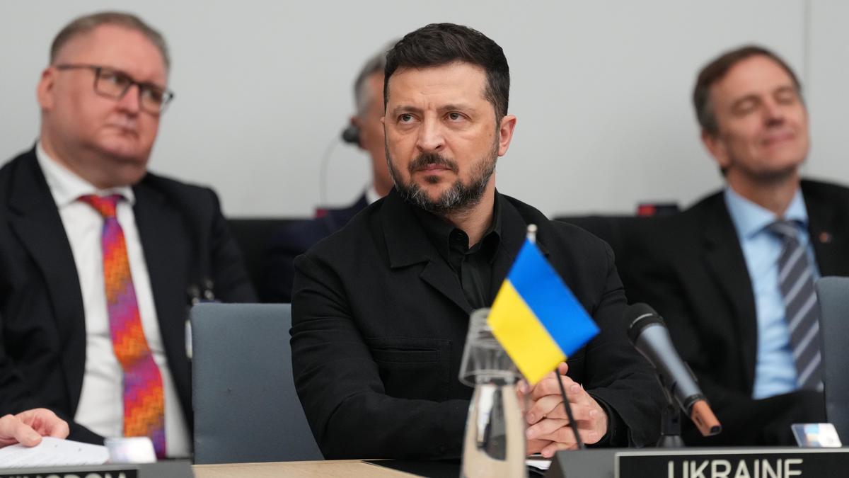 Zelenskyy warns of impending massive Russian attack on Ukraine