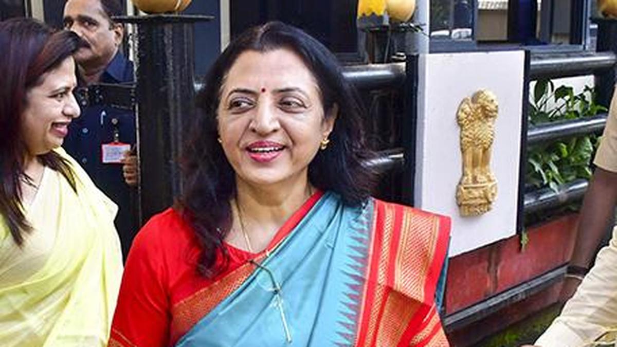 Stand-up comedians who cross limits need to be taught lesson: Sena MLC to bring motion in House