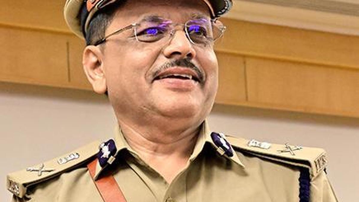 Karnataka police chief directs staff to strictly adhere to office timings