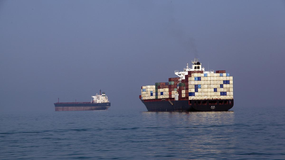 Strait of Hormuz reopening to ease oil supply risks for India