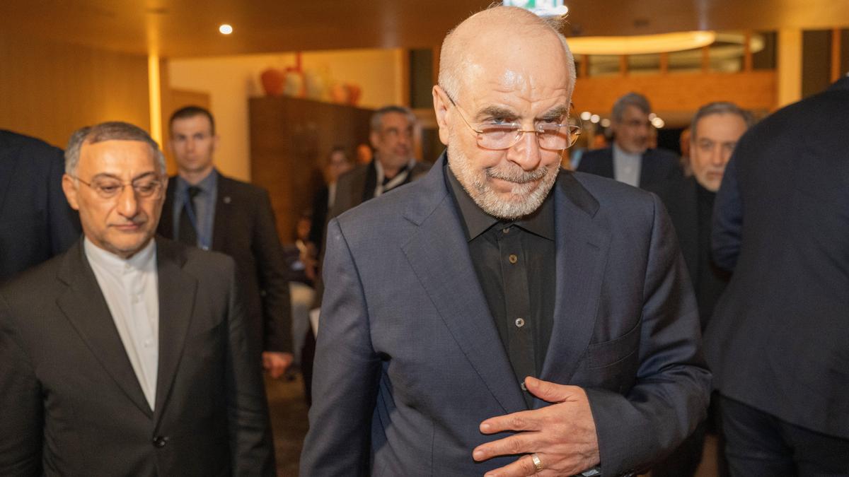 U.S. and Iran to talk in Switzerland as Tehran says it closed Strait of Hormuz again