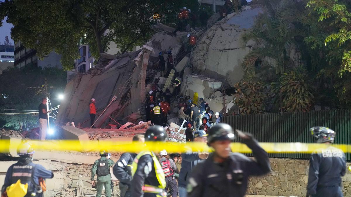 Back-to-back powerful earthquakes hit Venezuela, buildings collapse in capital Caracas