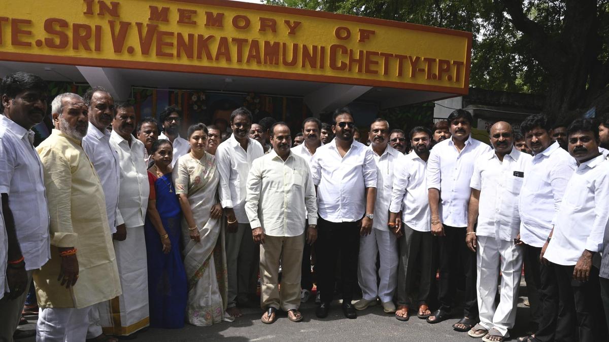 Tirupati’s bus shelter inauguration evokes nostalgia