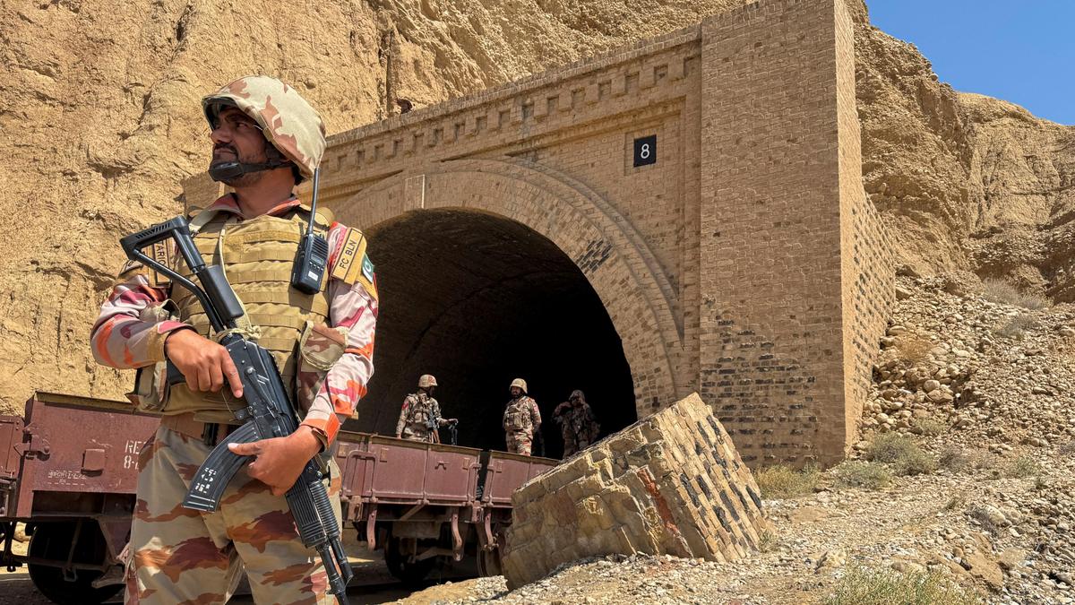Militants kill nine police officers in attack on post in southwest Pakistan