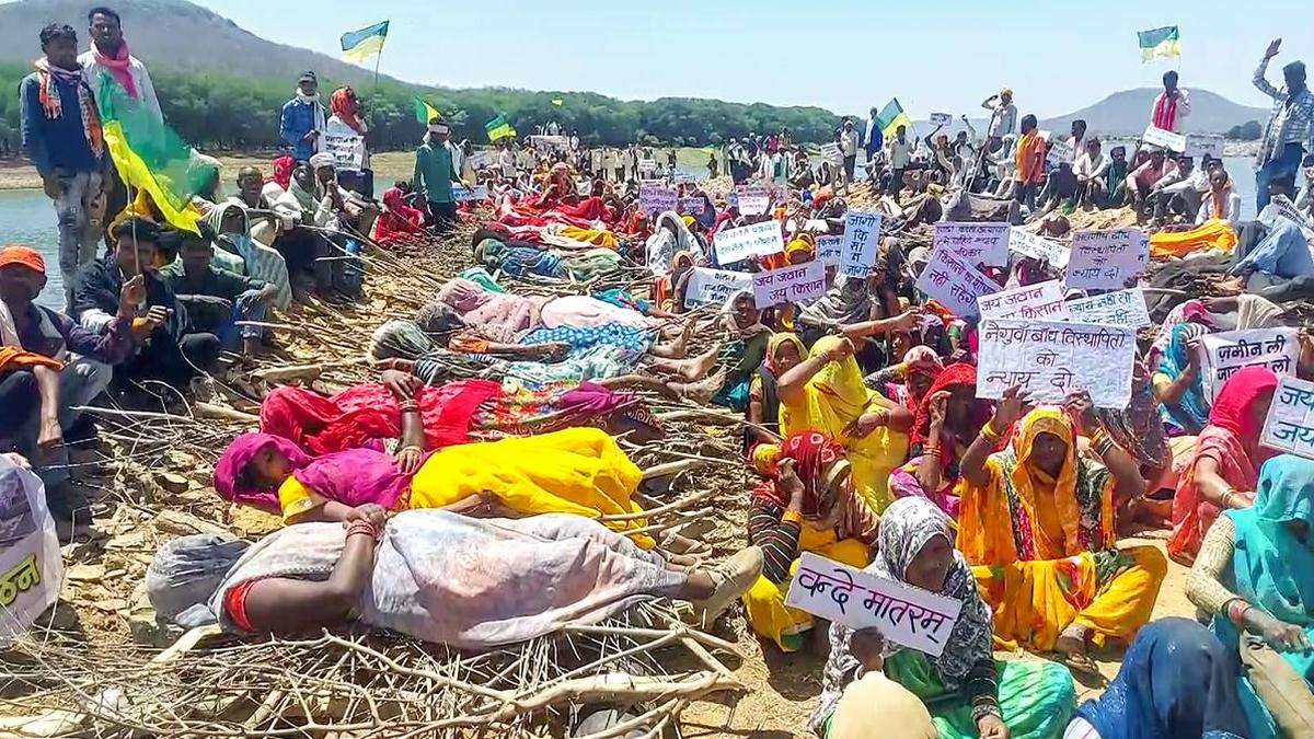 Protests over Ken-Betwa river link project resume in Madhya Pradesh