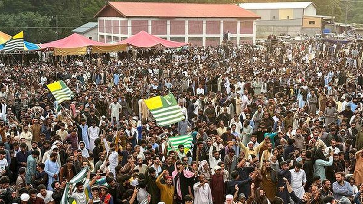 Nine killed in Pakistan-occupied Kashmir clashes