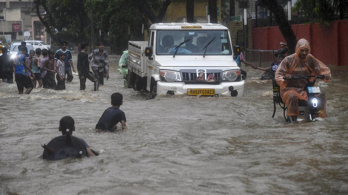 Monsoon tracker July 5 LIVE: Mumbai wakes up to brief respite after heavy rain; IMD issues red alert for more showers