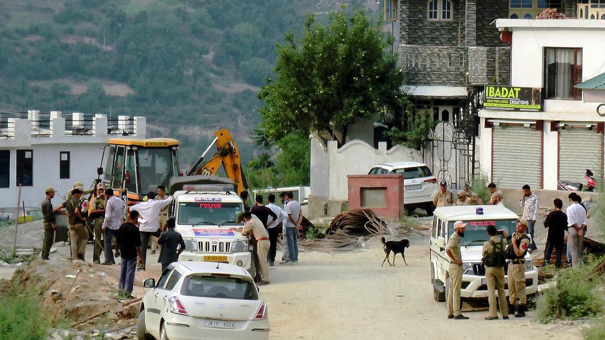 Civilian ‘dies of gunshot wound’ in J&K’s Bhaderwah; internet suspended in Chenab Valley areas