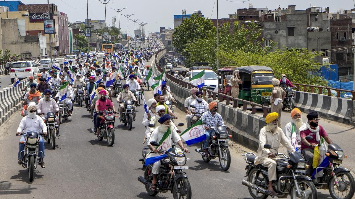 Farmers stopped at Punjab-Haryana border en route to Delhi rally against India-U.S. trade deal