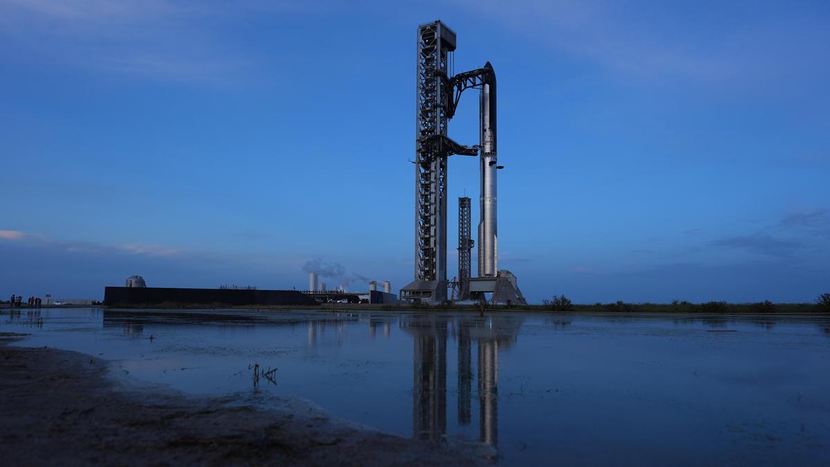 SpaceX abruptly scrubs Starship test flight
