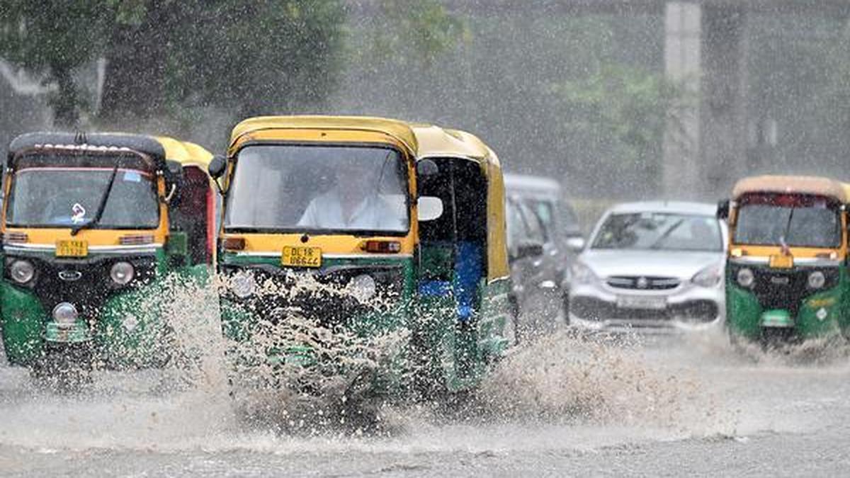 Monsoon tracker LIVE | Orange alert issued in Delhi