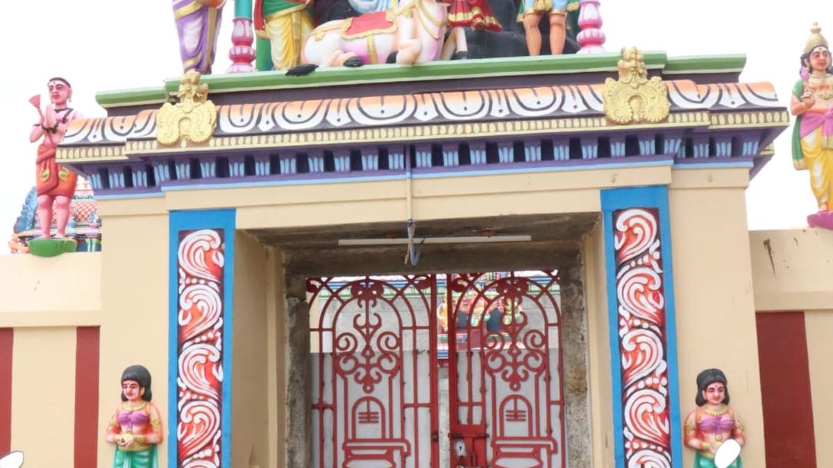 Gold ornaments, bronze objects stolen from temple