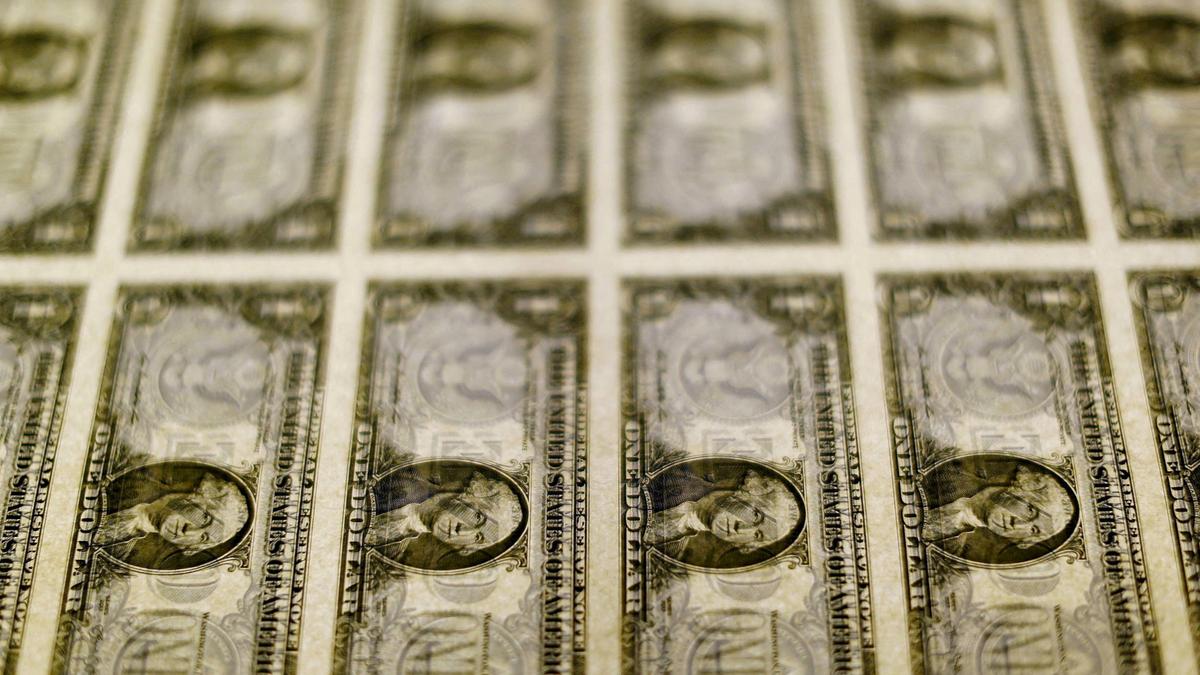 Gross FDI hit 15-year high of $30.7 billion in April-June 2026