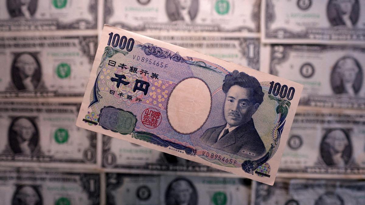 Japan confirms joint yen intervention with U.S., signals readiness for more action