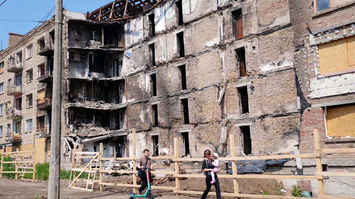 russia ukraine war missile attack on kyiv deaths injuries