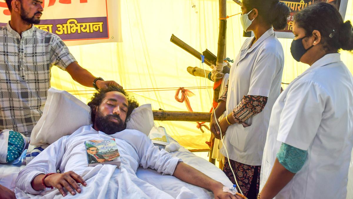 Jharkhand students protest LIVE updates: Students announce march to Assembly tomorrow; Jharkhand Governor accepts resignations of three JPSC members amid aspirants’ protest