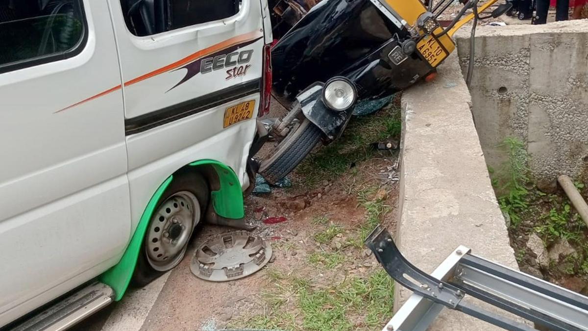 Two women killed, 18 injured as speeding private bus collides with four vehicles near Kunnamkulam in Kerala’s Thrissur