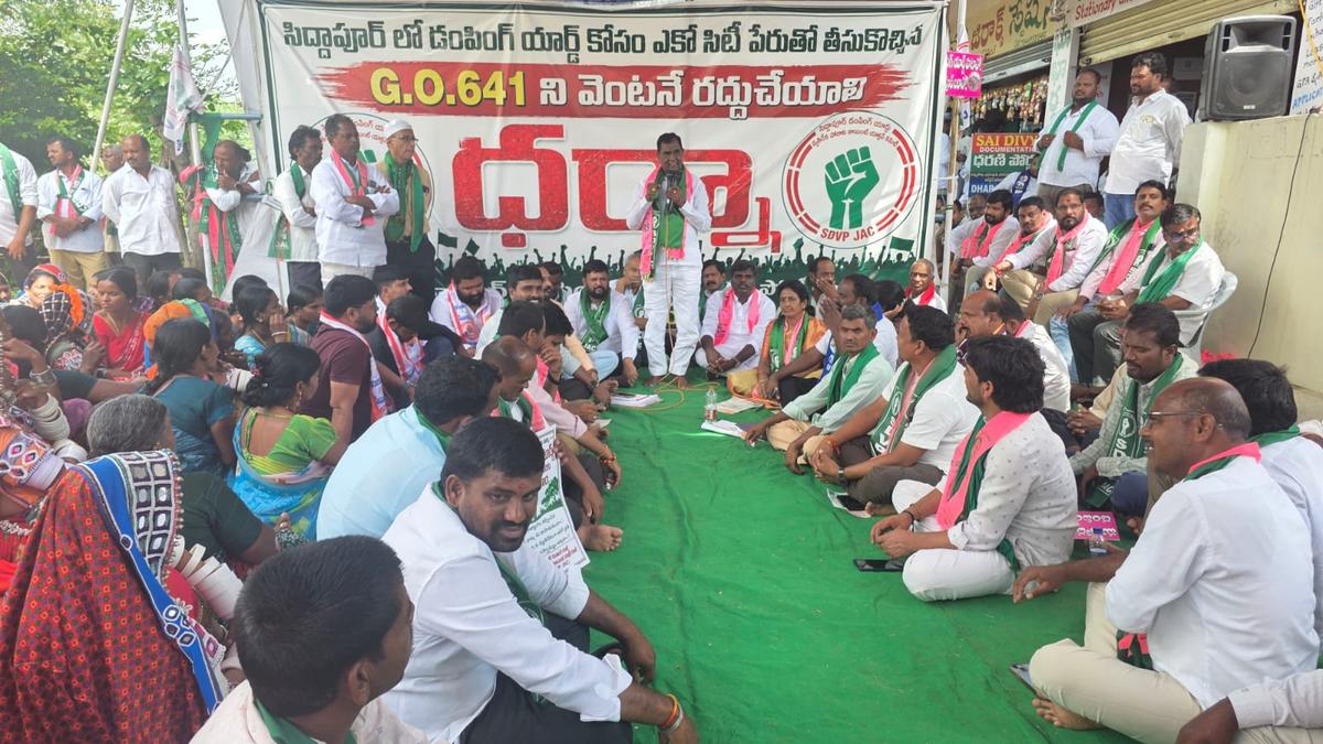 Siddapur village says no to Hyderabad’s waste, rises in protest