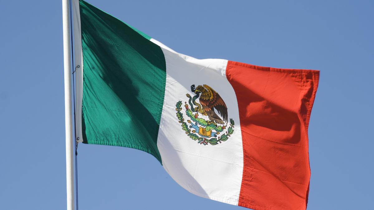 Shooting near Mexico’s Presidential palace kills one